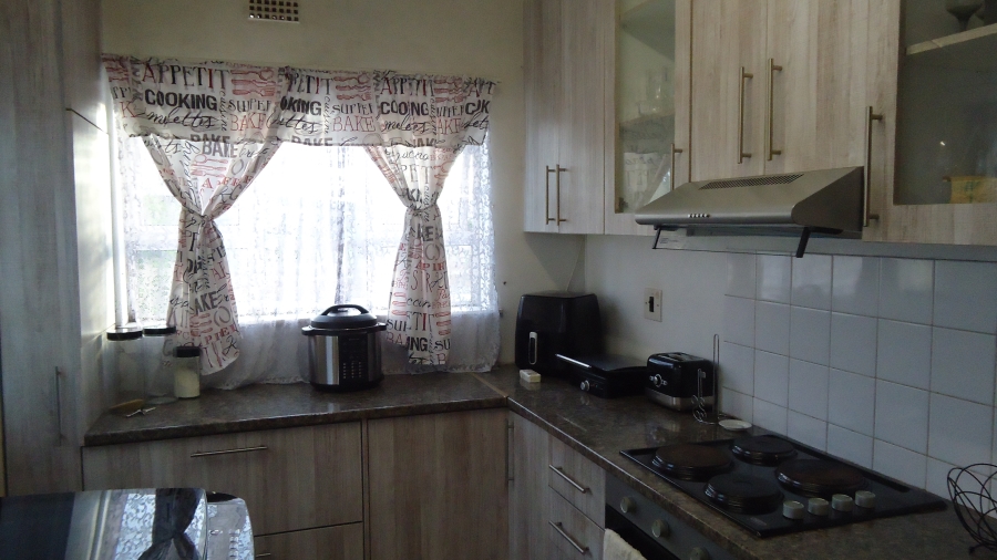 3 Bedroom Property for Sale in New Macassar Western Cape
